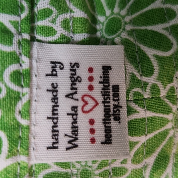 Reversible Daisy Bucket Hat. Great Condition. Wide Brimmed. - Picture 5 of 5